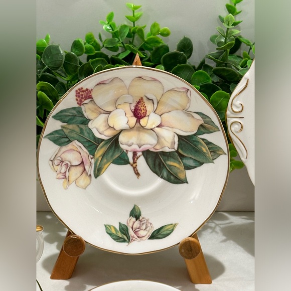Allyn Nelson Tea Cup, Saucer & Plate Fine English Bone China Floral Yellow/White - Picture 14 of 14